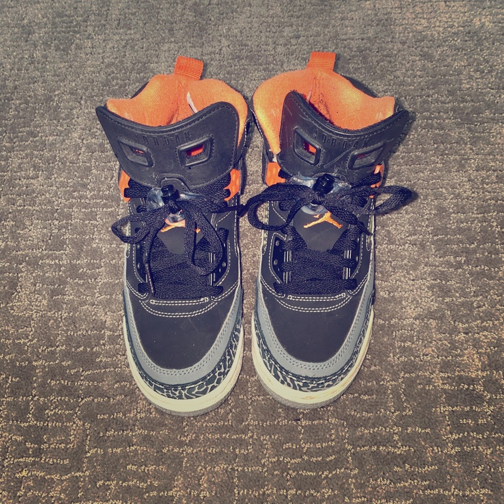 Jordan Spizike Sneaker Size 6.5Y (EURO 39) 24.5cm